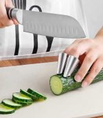 2 Pc Stainless Steel Finger Protector for Chopping - Image 2